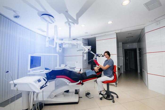 Waarom Kiezen voor een Tandheelkundig Centrum in de Buurt